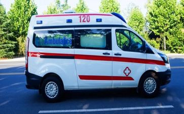 120医生先进事迹模板5篇