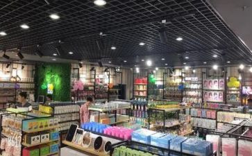 百货商场半年度工作总结5篇