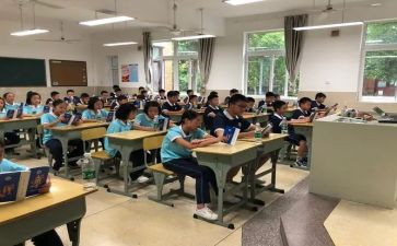 初2班主任工作总结推荐8篇