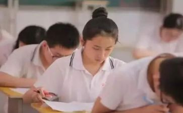 高中英语教师年度教学总结8篇