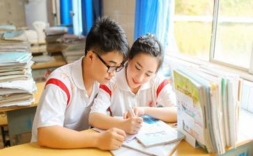 我的后桌100字作文通用5篇