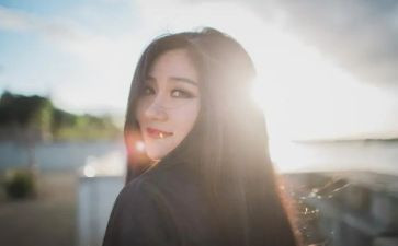 回眸的作文600字5篇