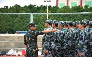 教官带军训心得体会6篇