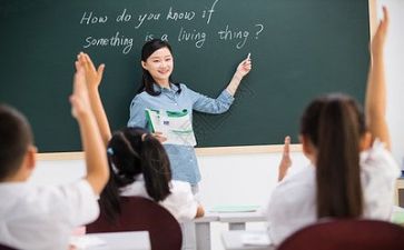 教师个人工作年度总结报告8篇