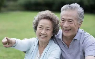 社区爱老人活动总结7篇