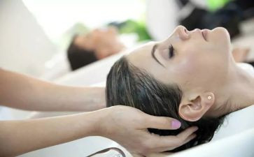 理发店的活动方案6篇