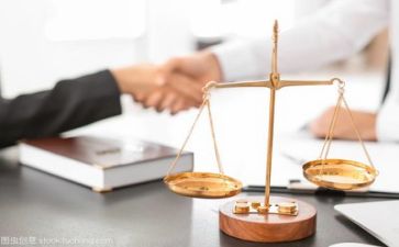 当律师的作文5篇