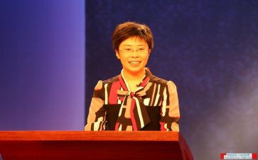 蒙曼女王读后感6篇