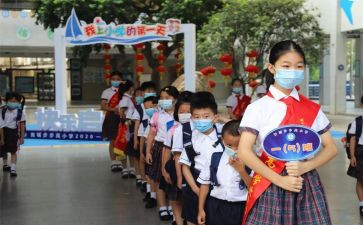 2024年小学老师述职报告模板7篇