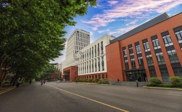 学校自我鉴定表范文5篇