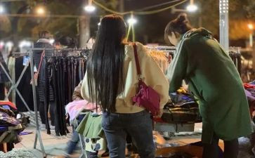小班幼儿折衣服教案8篇