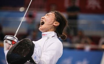 迎难而上,作文优秀8篇