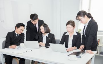 保险公司员工个人述职报告7篇
