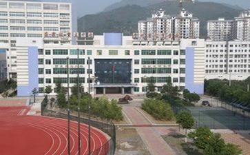 护理中专的自我鉴定精选8篇