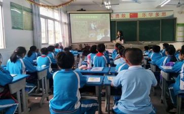成长与感恩主题班会教案7篇