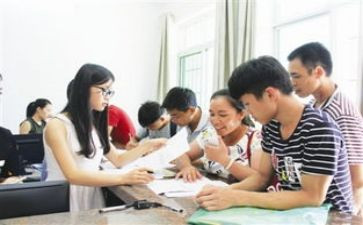 助学金申请书大学模板优秀7篇